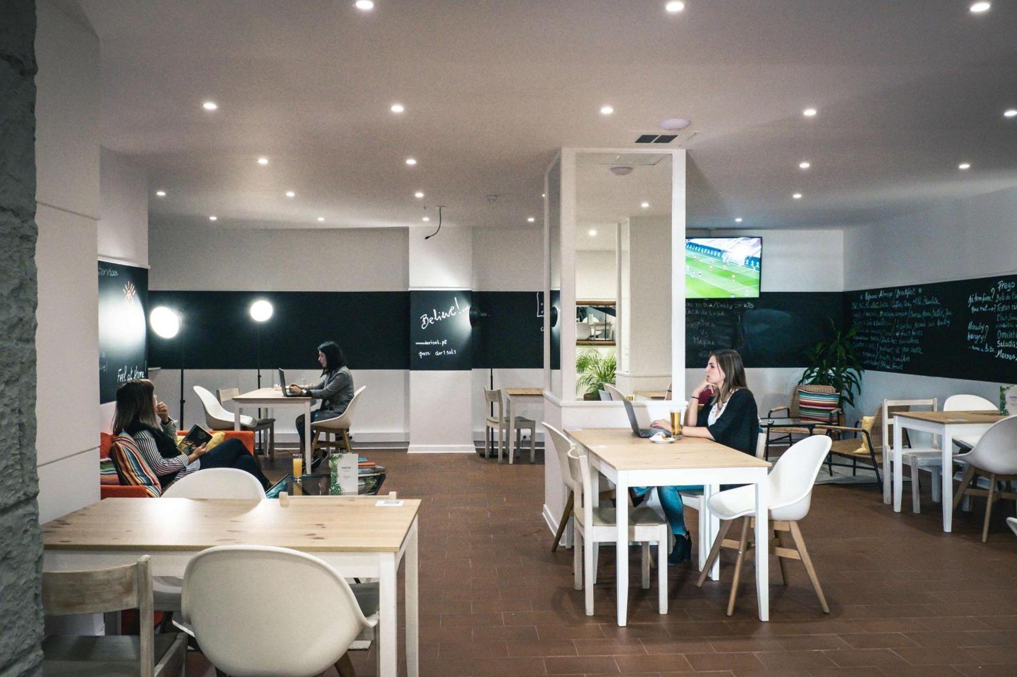 Dorisol Mimosa Studio Hotel ฟุงชาล ภายนอก รูปภาพ
