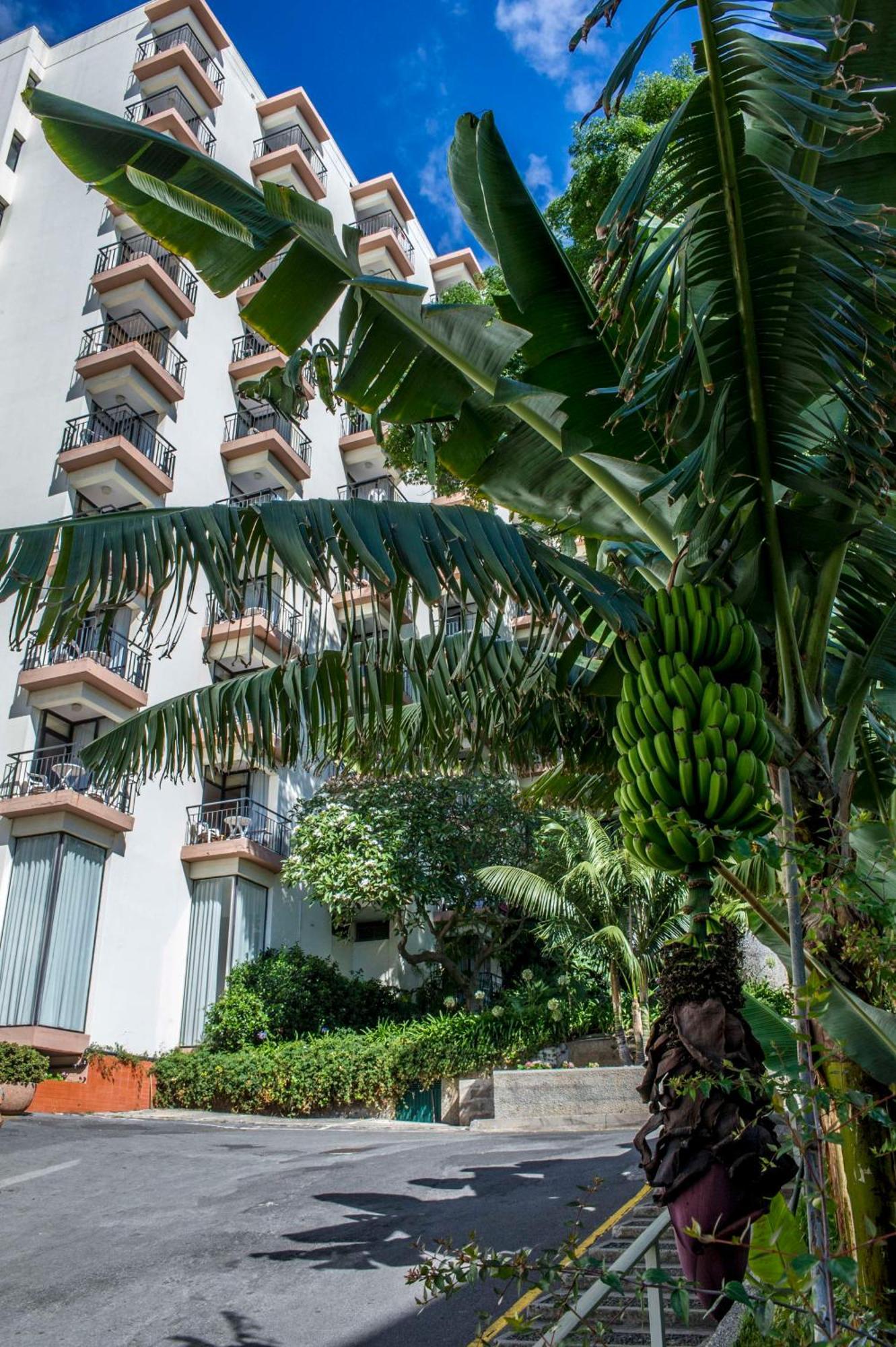 Dorisol Mimosa Studio Hotel ฟุงชาล ภายนอก รูปภาพ