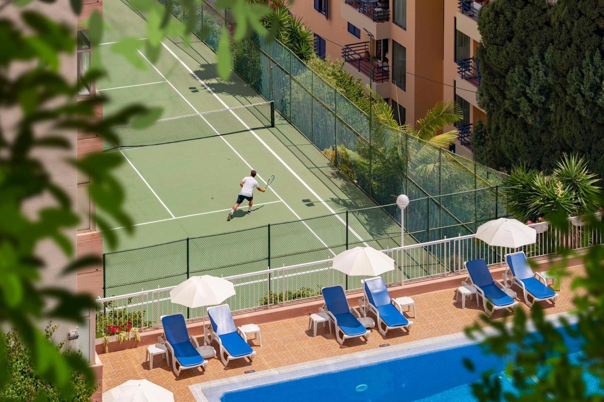 Dorisol Mimosa Studio Hotel ฟุงชาล ภายนอก รูปภาพ